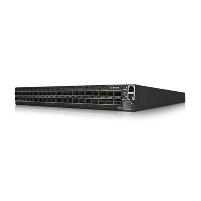 MQM8700-HS2F Datacom Switches HDR 40 QSFP56 منافذ 2 مصادر الطاقة (AC) X86 ثنائي النواة عمق قياسي P2C تدفق الهواء